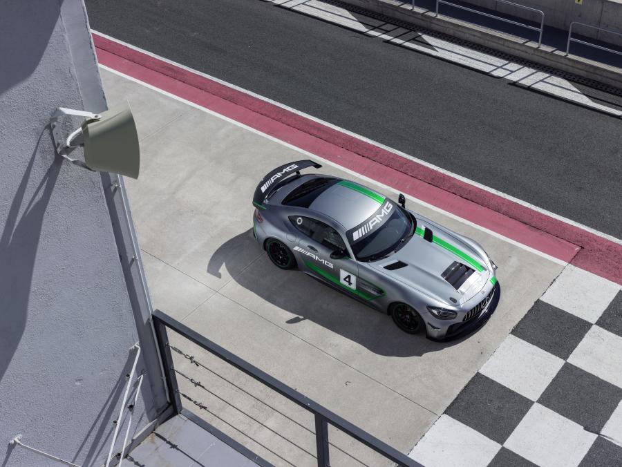  Mercedes-AMG GT4 (C190) 2017 года  (фото 12 из 43)